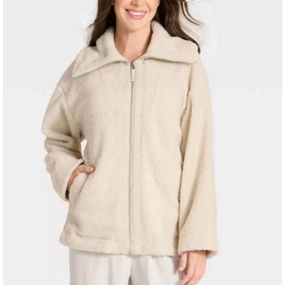 All in Motion high pile collared zip front fleece Sherpa jacket small